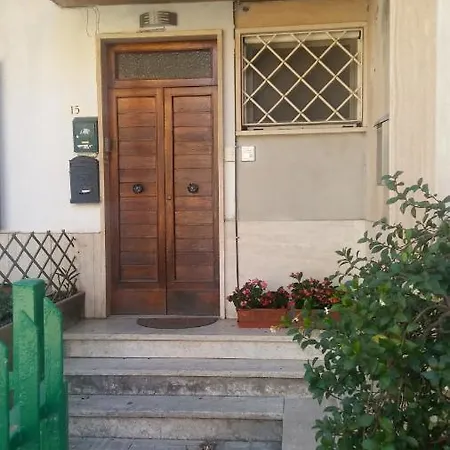 Mimi E Coco 3*